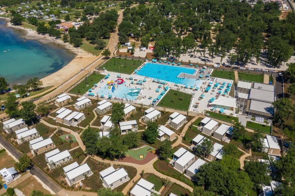 Adriamar Mobile Homes In Camping Park Umag Ngoại thất bức ảnh